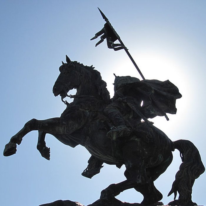 Photo de Place Guillaume-le-Conquérant de Falaise