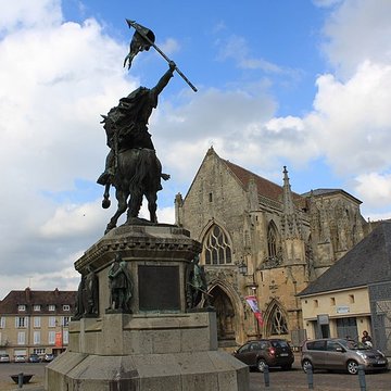 Place Guillaume-le-Conquérant de Falaise