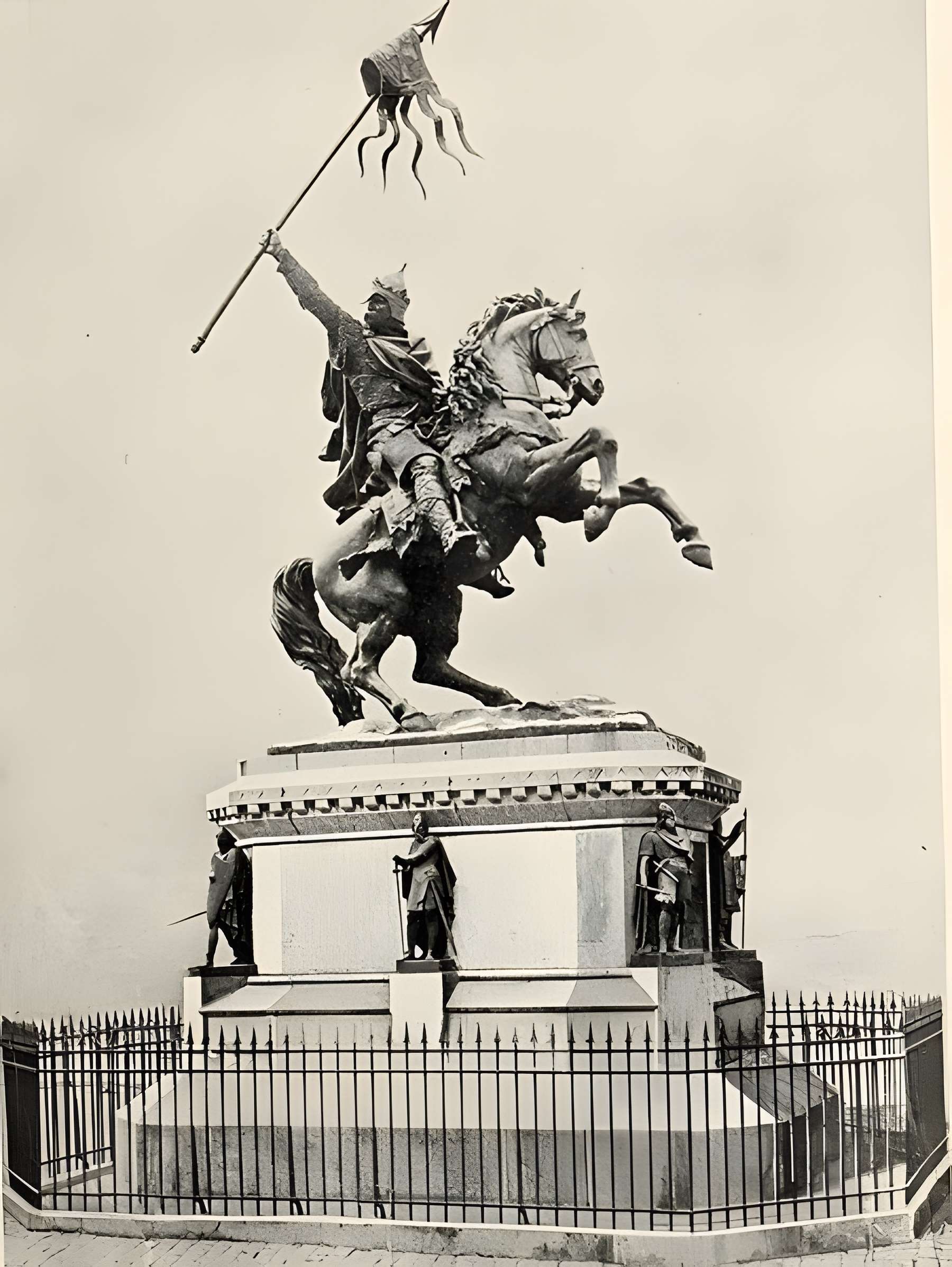 Place Guillaume-le-Conquérant de Falaise
