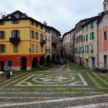 Place Saint-Michel de Sospel