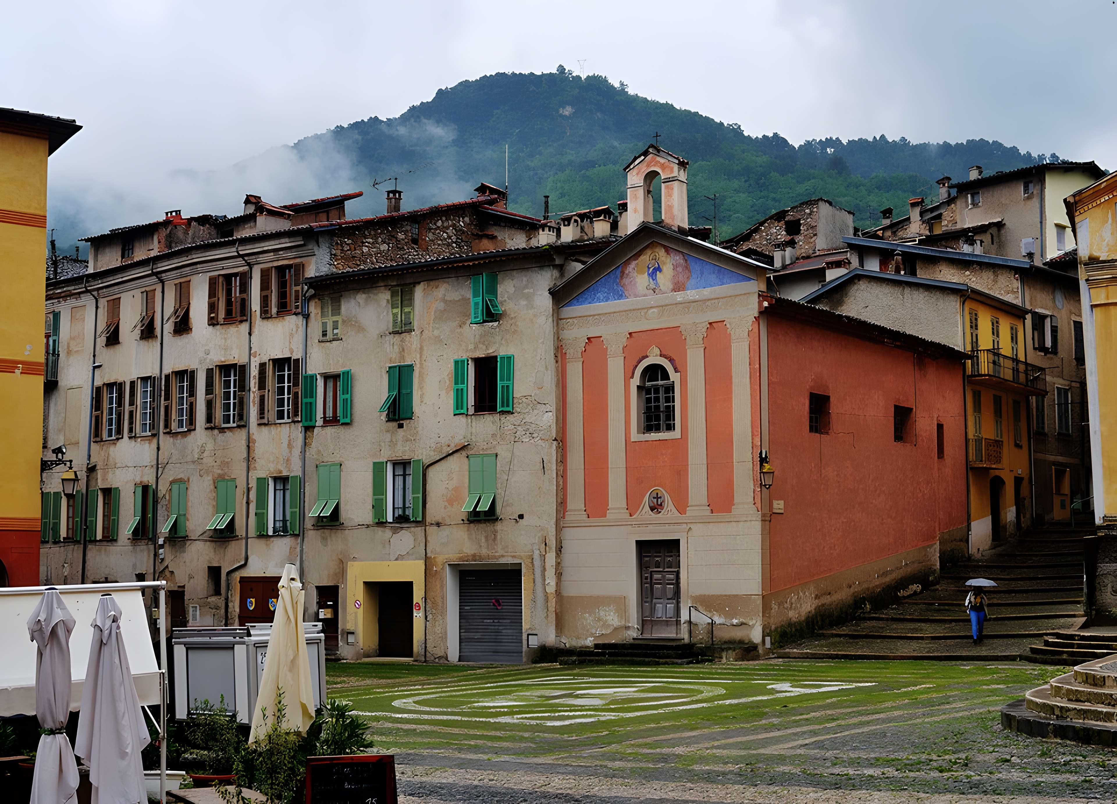 Place Saint-Michel de Sospel