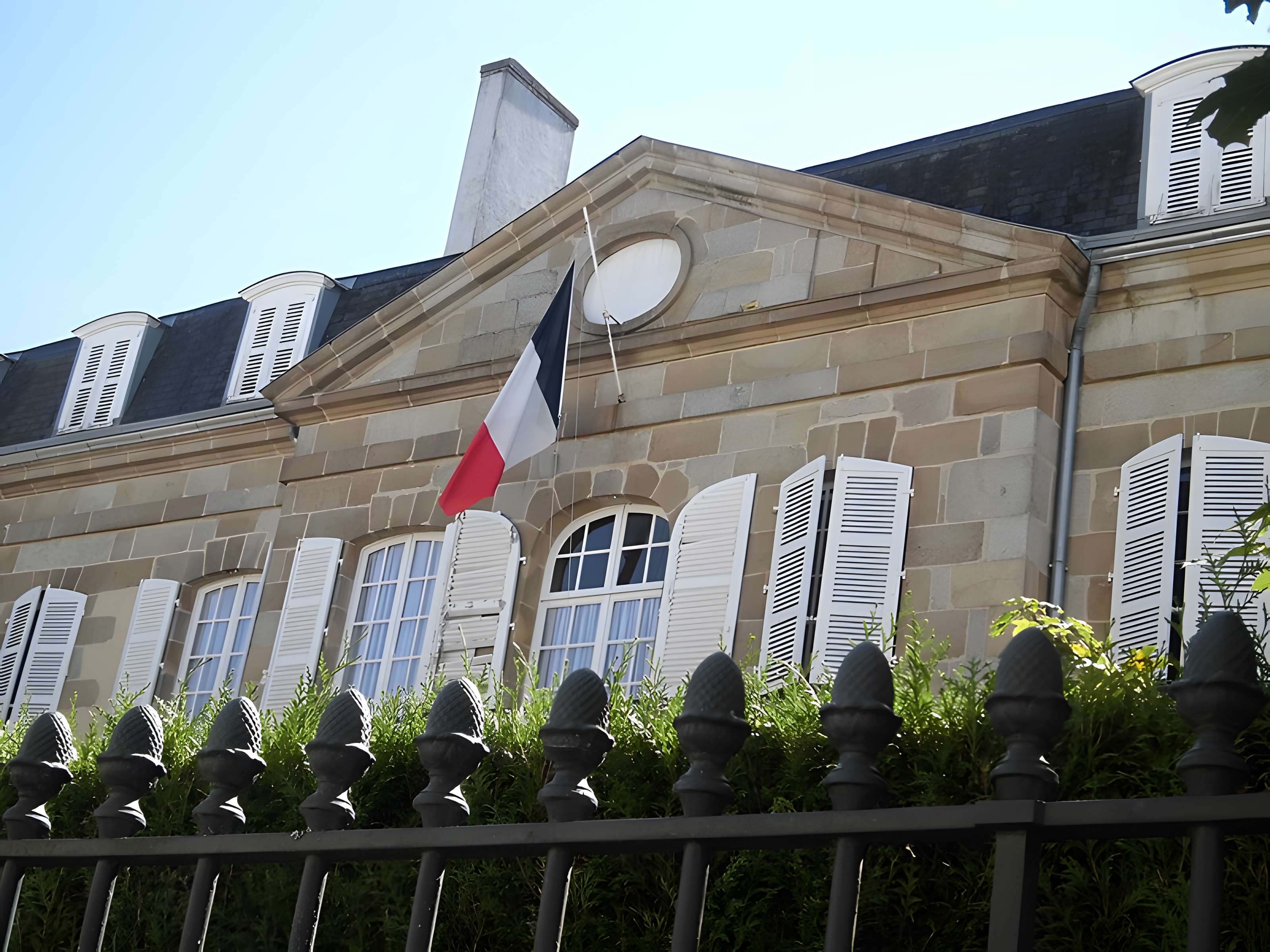 Hôtel du XVIIIe siècle, actuellement sous-préfecture de Bellac