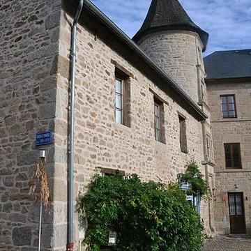 Tour du XVIe siècle, sise dans le quartier du Puy dAyen