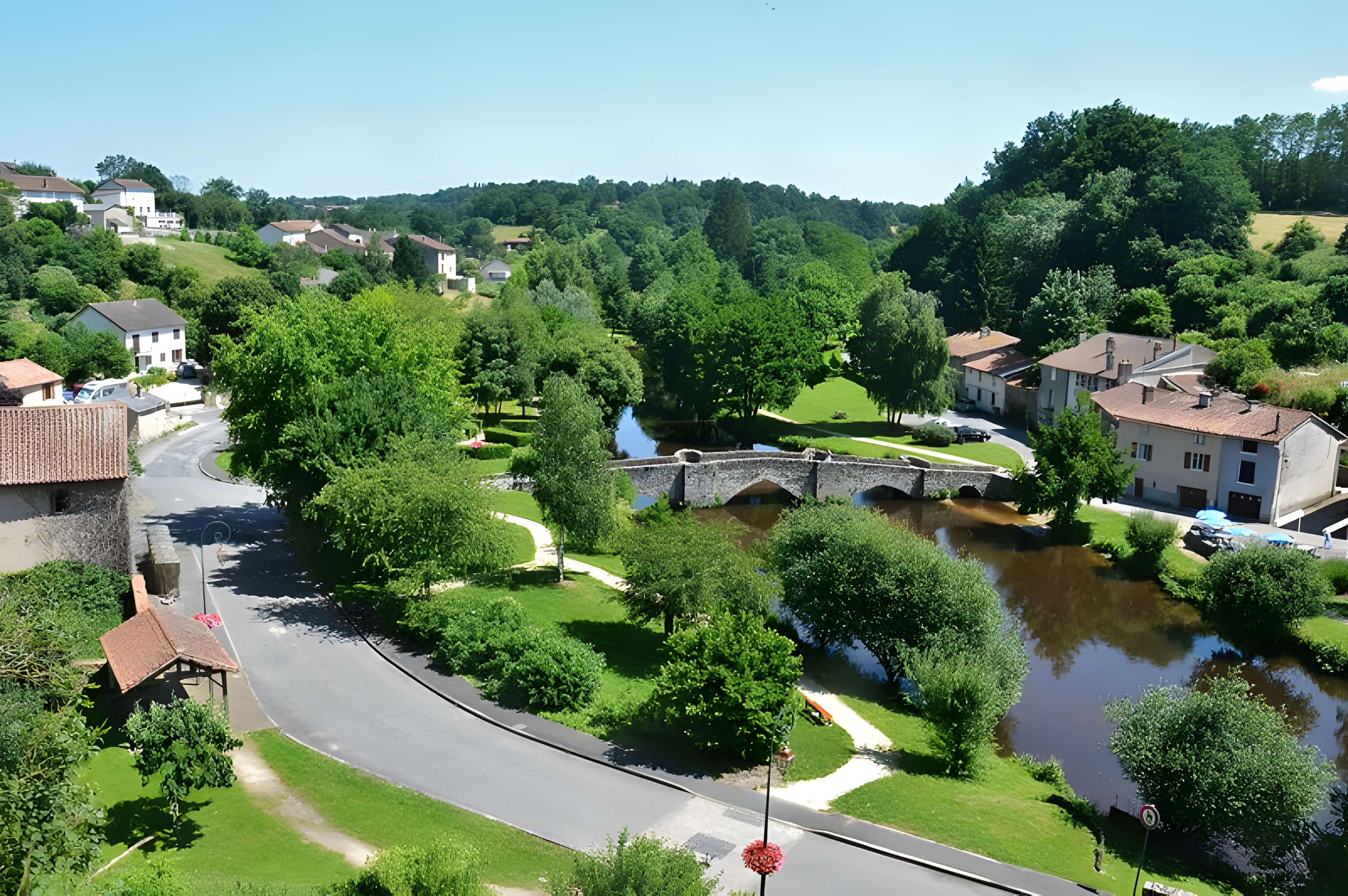 Pont de la Pierre à Bellac