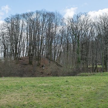 Motte castrale et fossé de Puy Archer, dit Châteauvieux