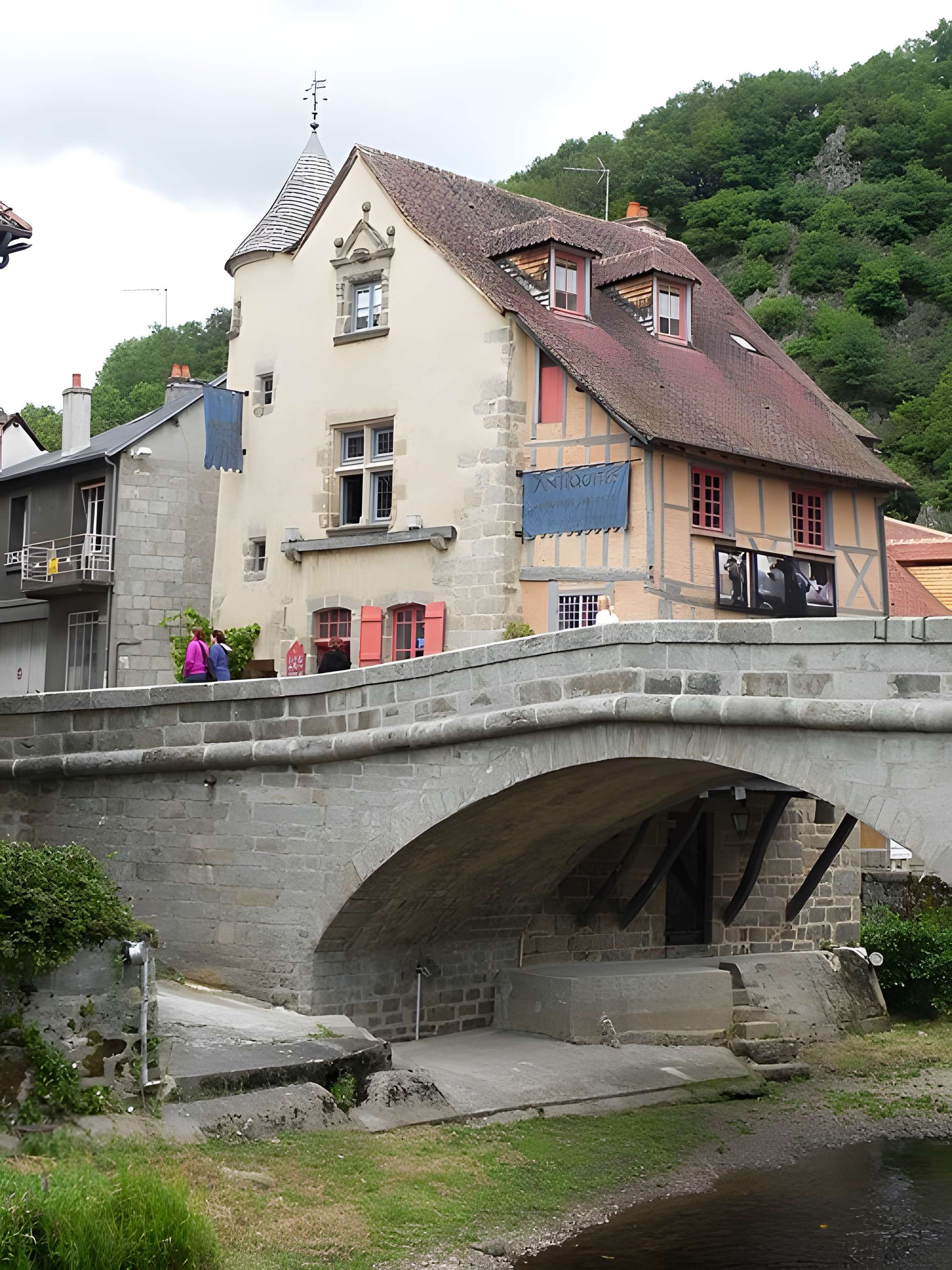 Pont de la Terrade à Aubusson