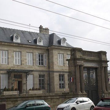Ancien hôtel