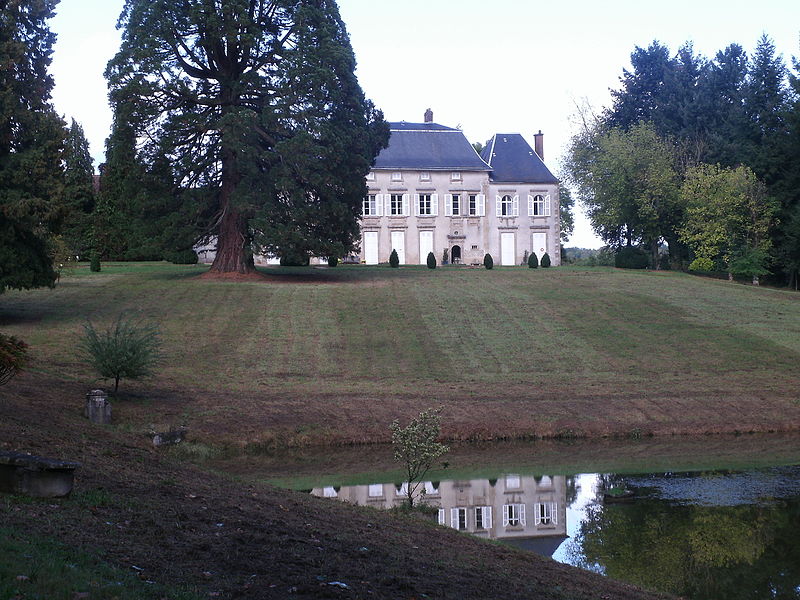 Photo de Château des Essarts, à Beaune-les-Mines