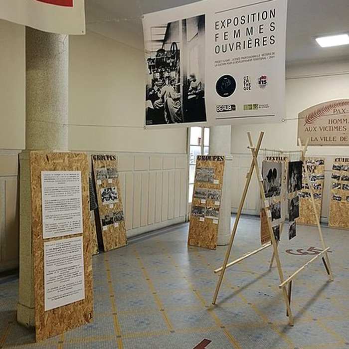 Photo de Maison du peuple