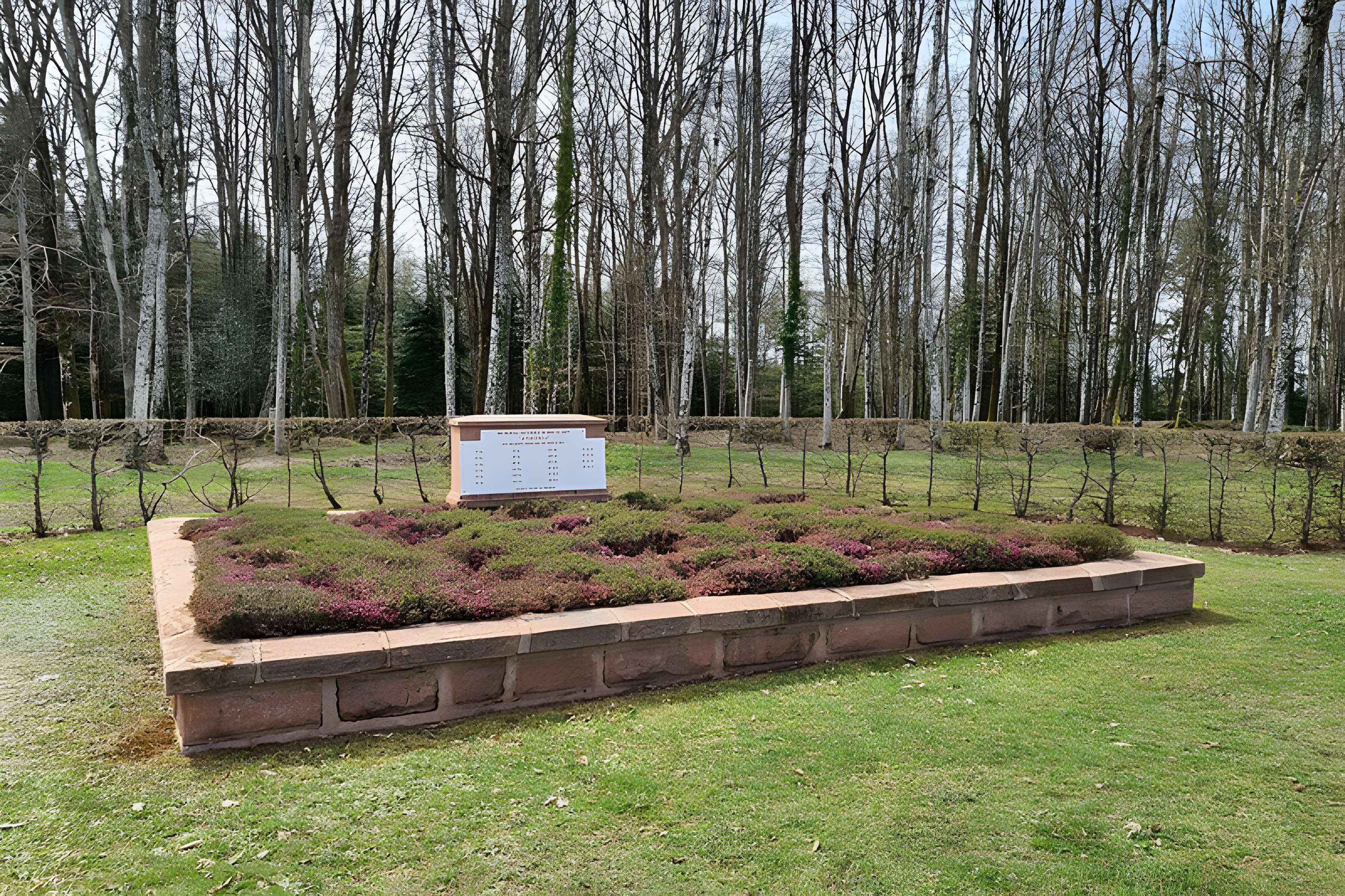 Nécropole nationale de la Fontenelle