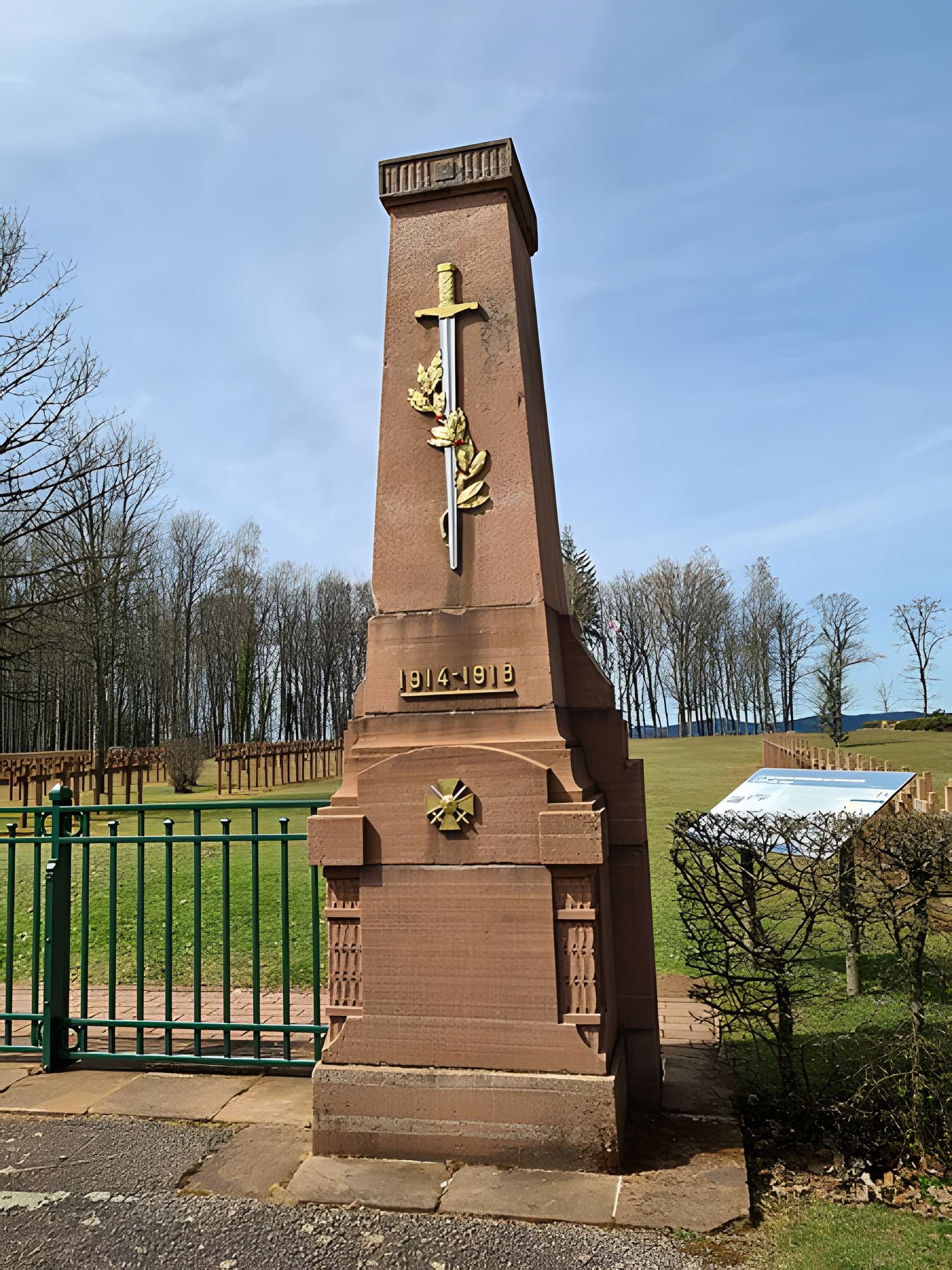 Nécropole nationale de la Fontenelle