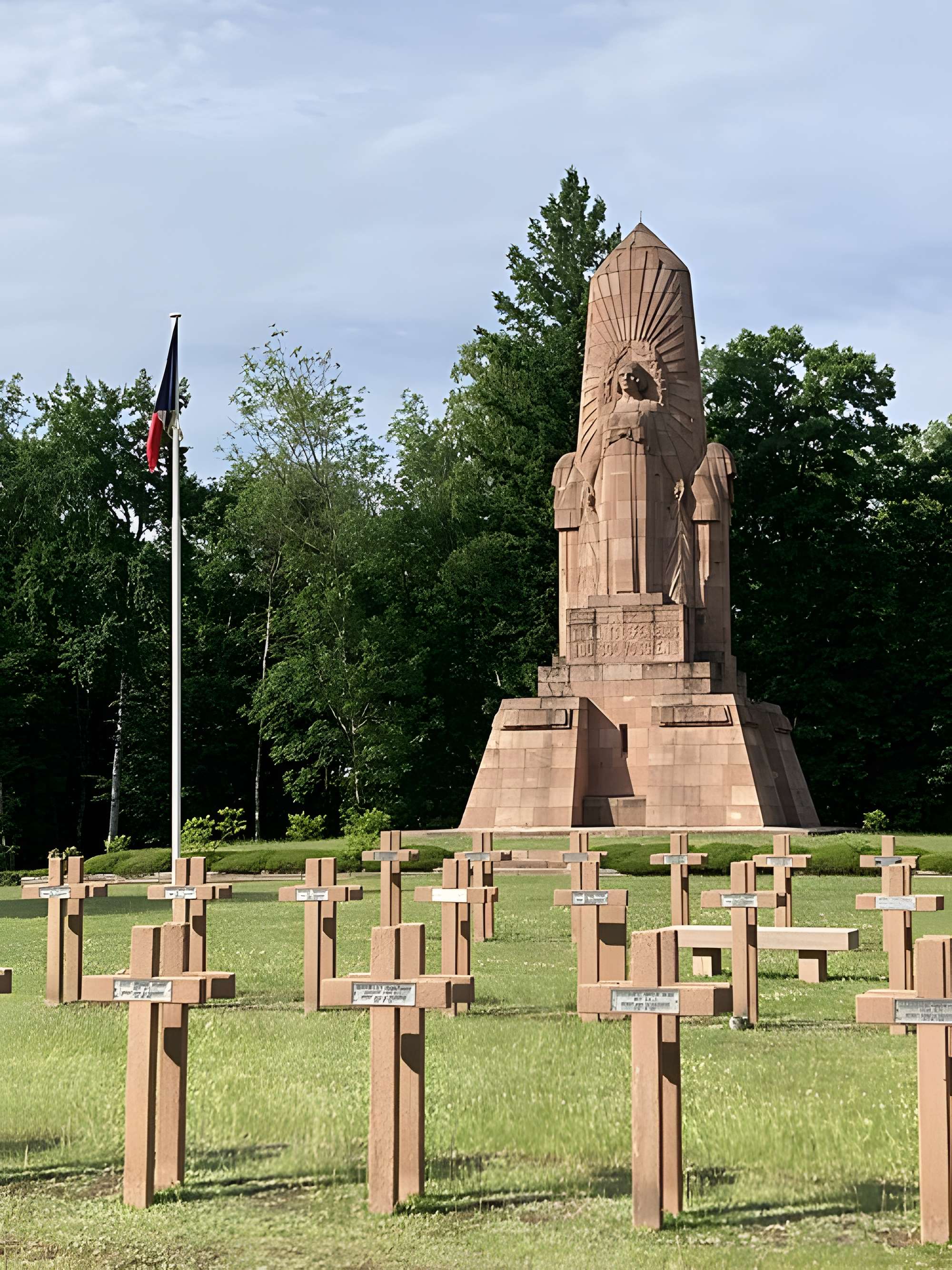 Nécropole nationale de la Fontenelle