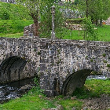 Pont des Pèlerins de Saint-Chély-dAubrac