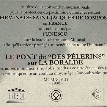 Pont des Pèlerins de Saint-Chély-dAubrac