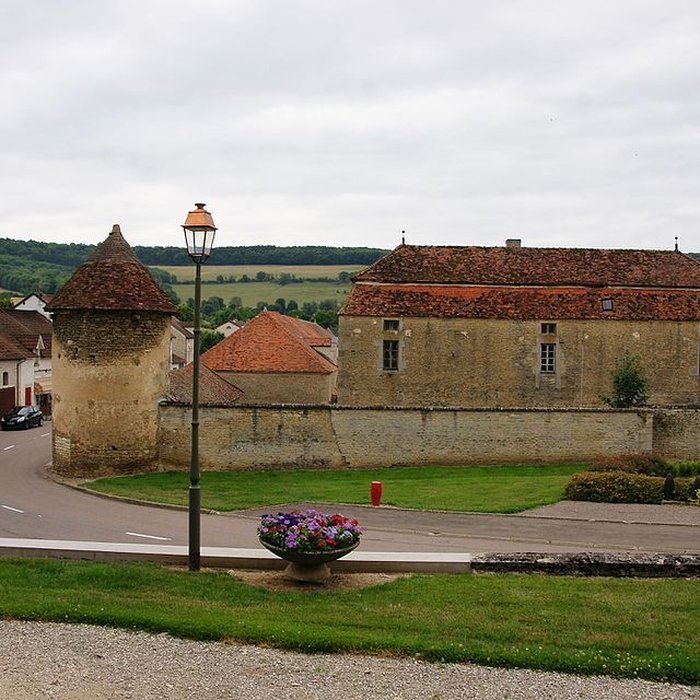 Photo de Château de Commarin