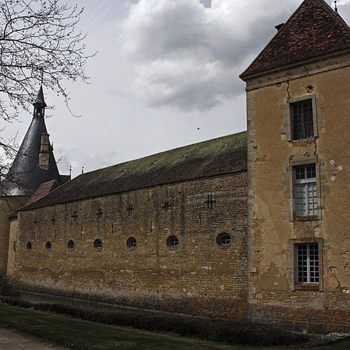 Photo de Château de Commarin