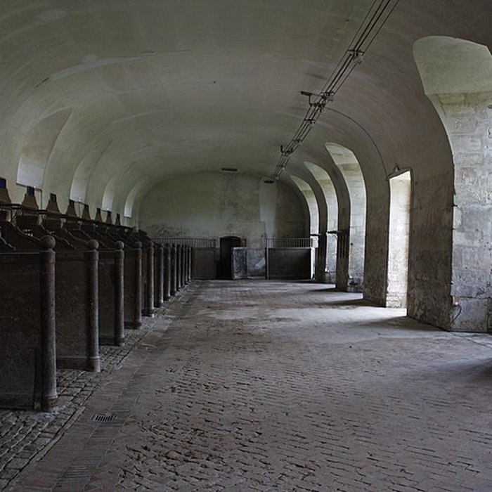 Photo de Château de Commarin