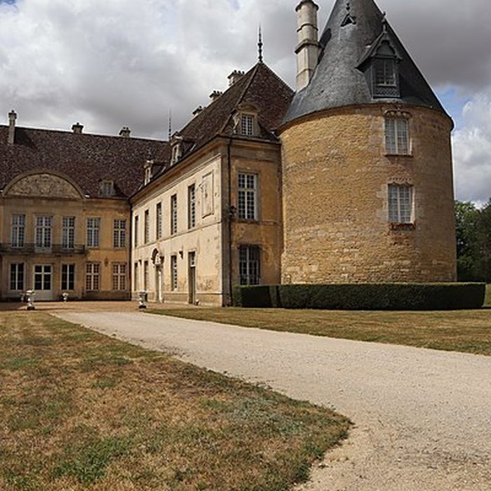 Photo de Château de Commarin