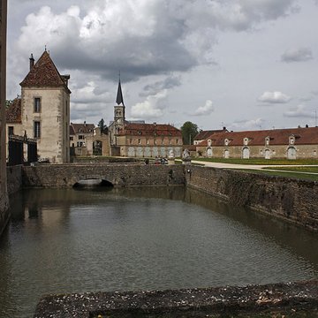 Château de Commarin