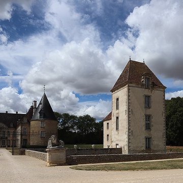 Château de Commarin
