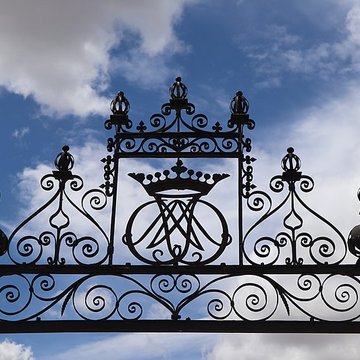 Château de Commarin