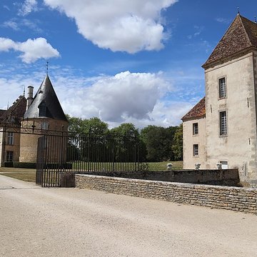 Château de Commarin