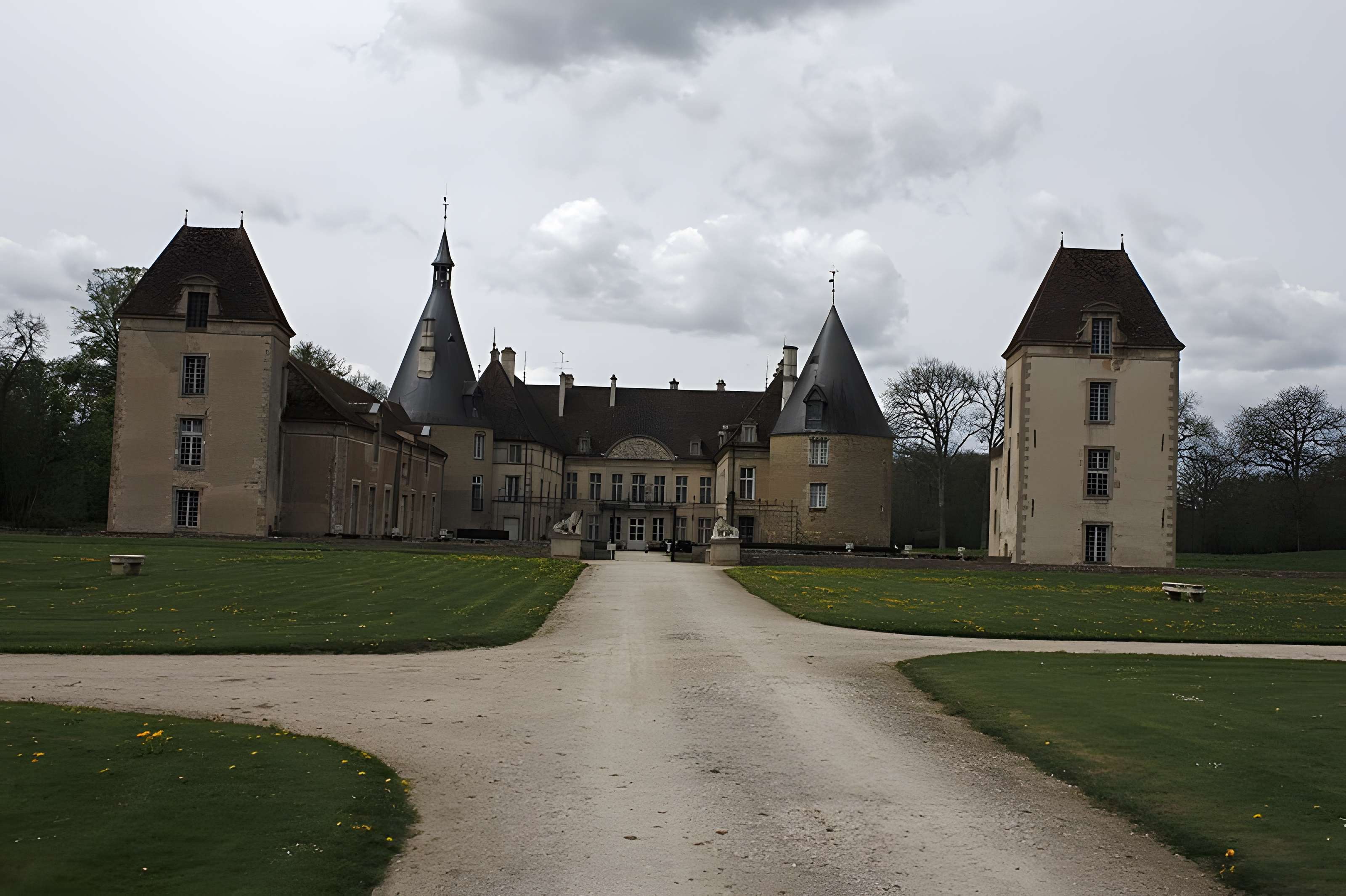 Château de Commarin