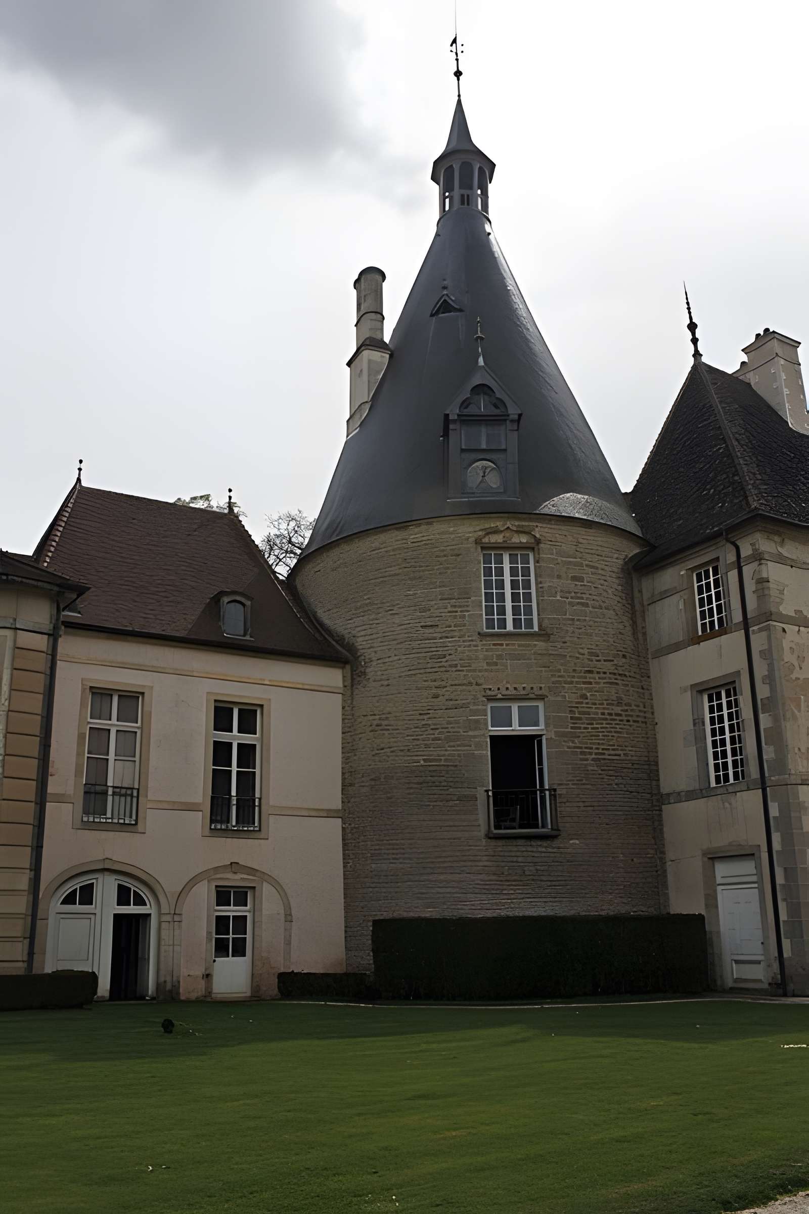 Château de Commarin
