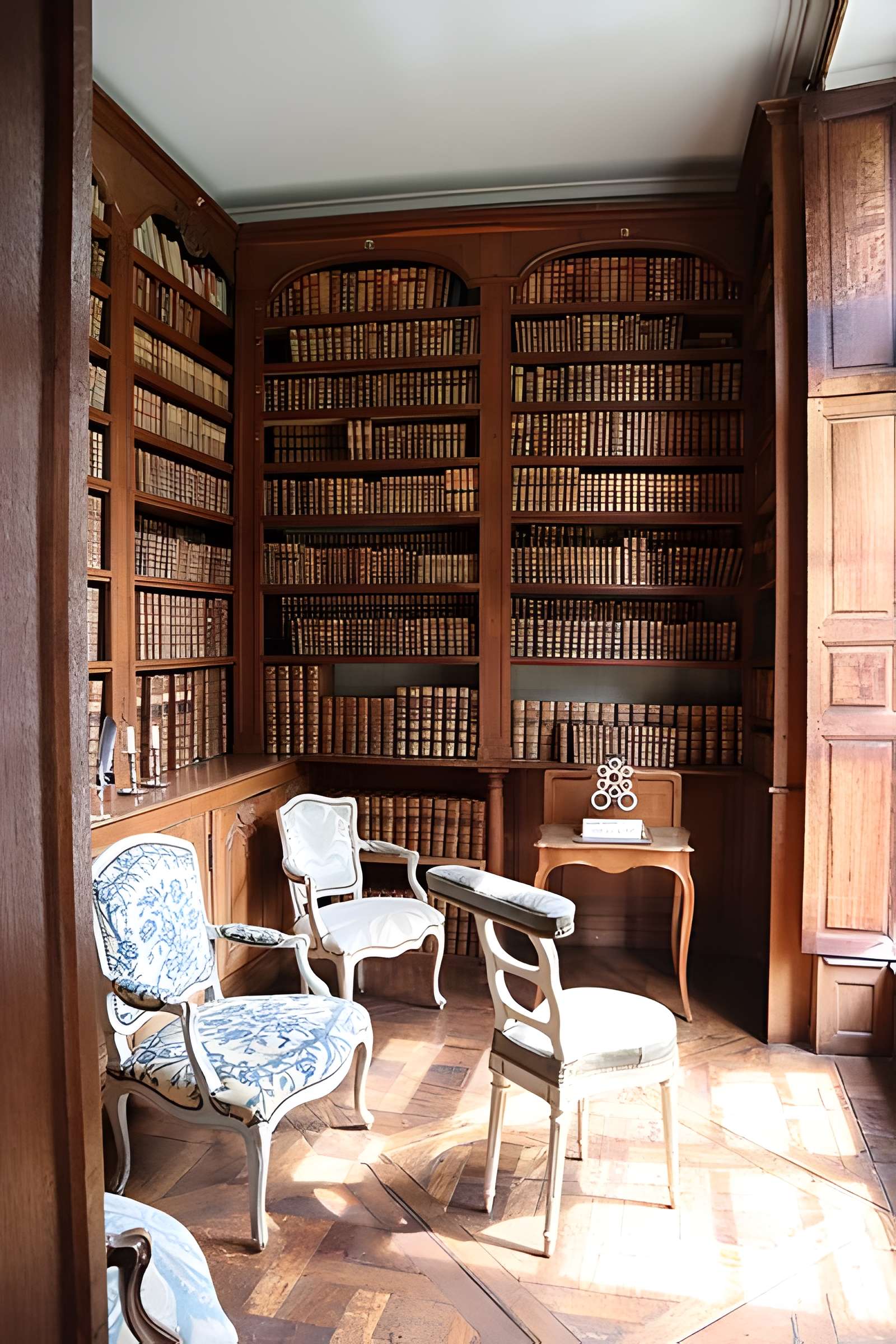 Château de Commarin