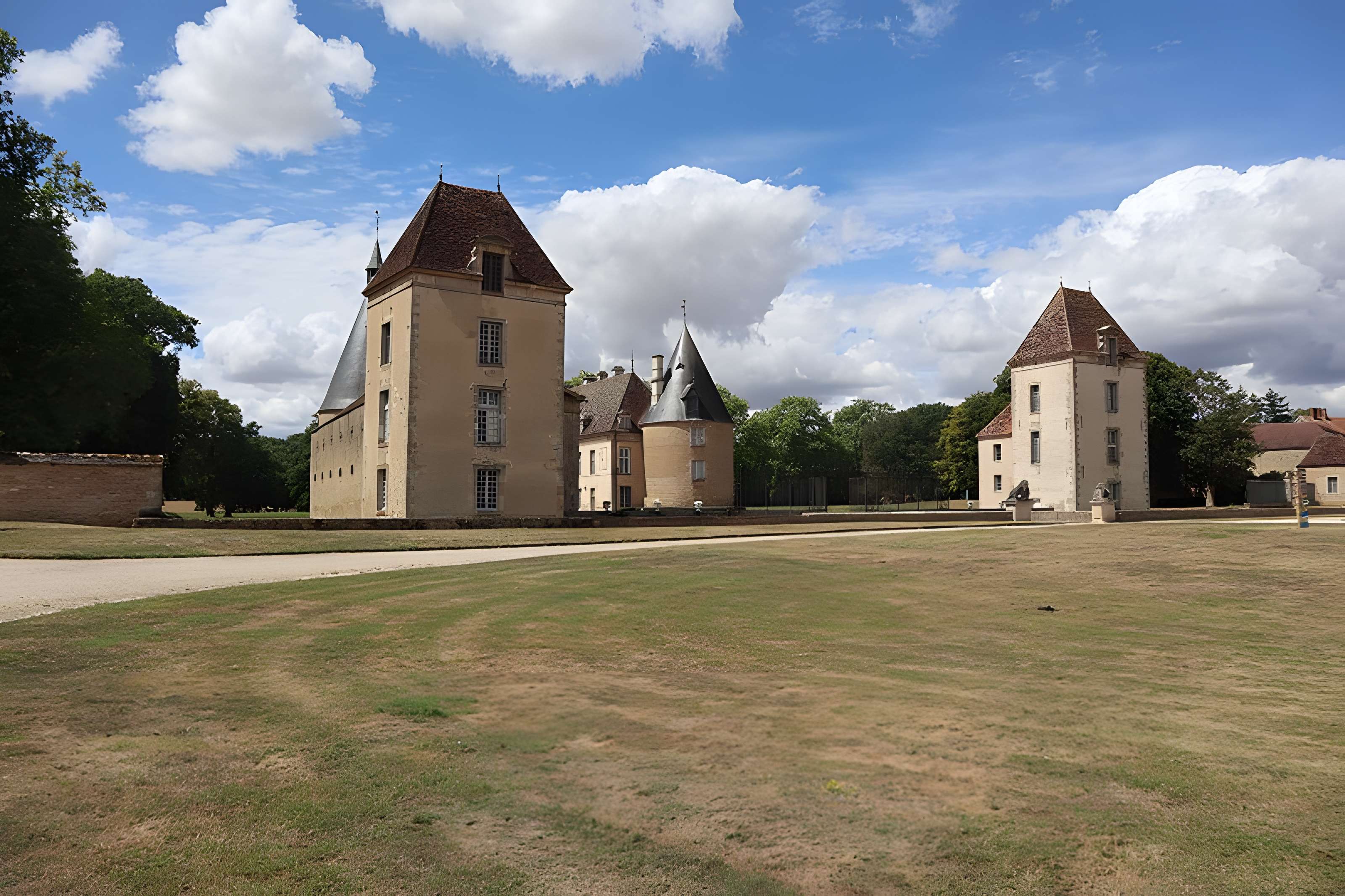 Château de Commarin