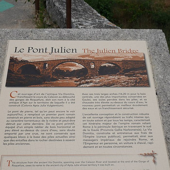 Photo de Pont Julien de Bonnieux