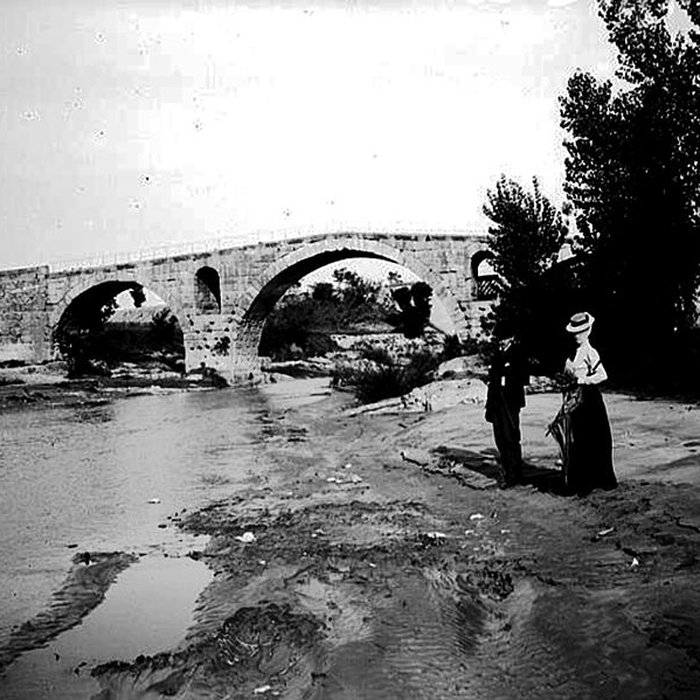 Photo de Pont Julien de Bonnieux