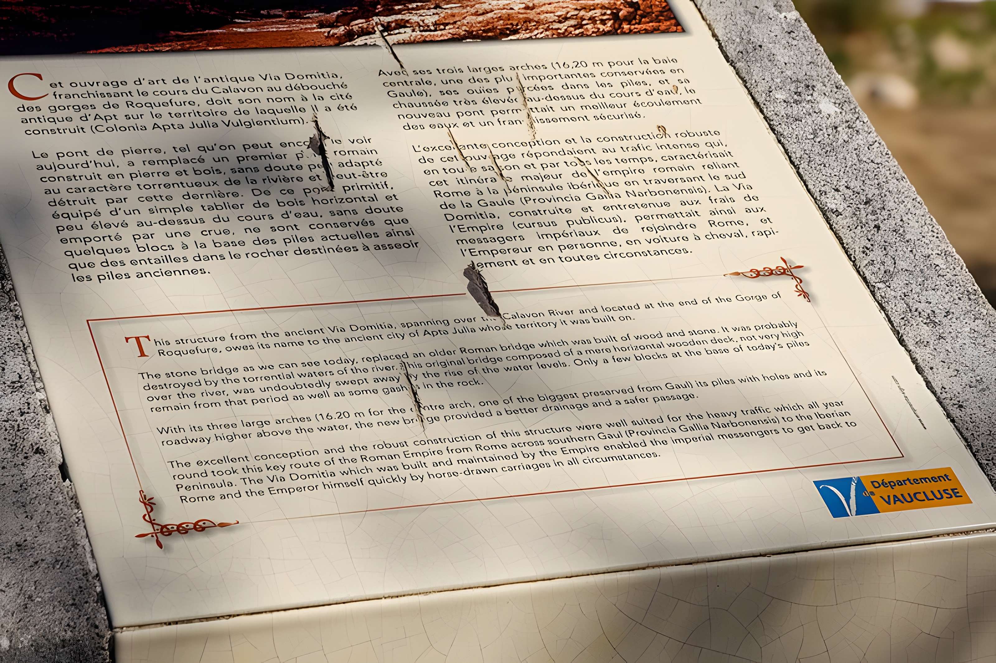 Pont Julien de Bonnieux