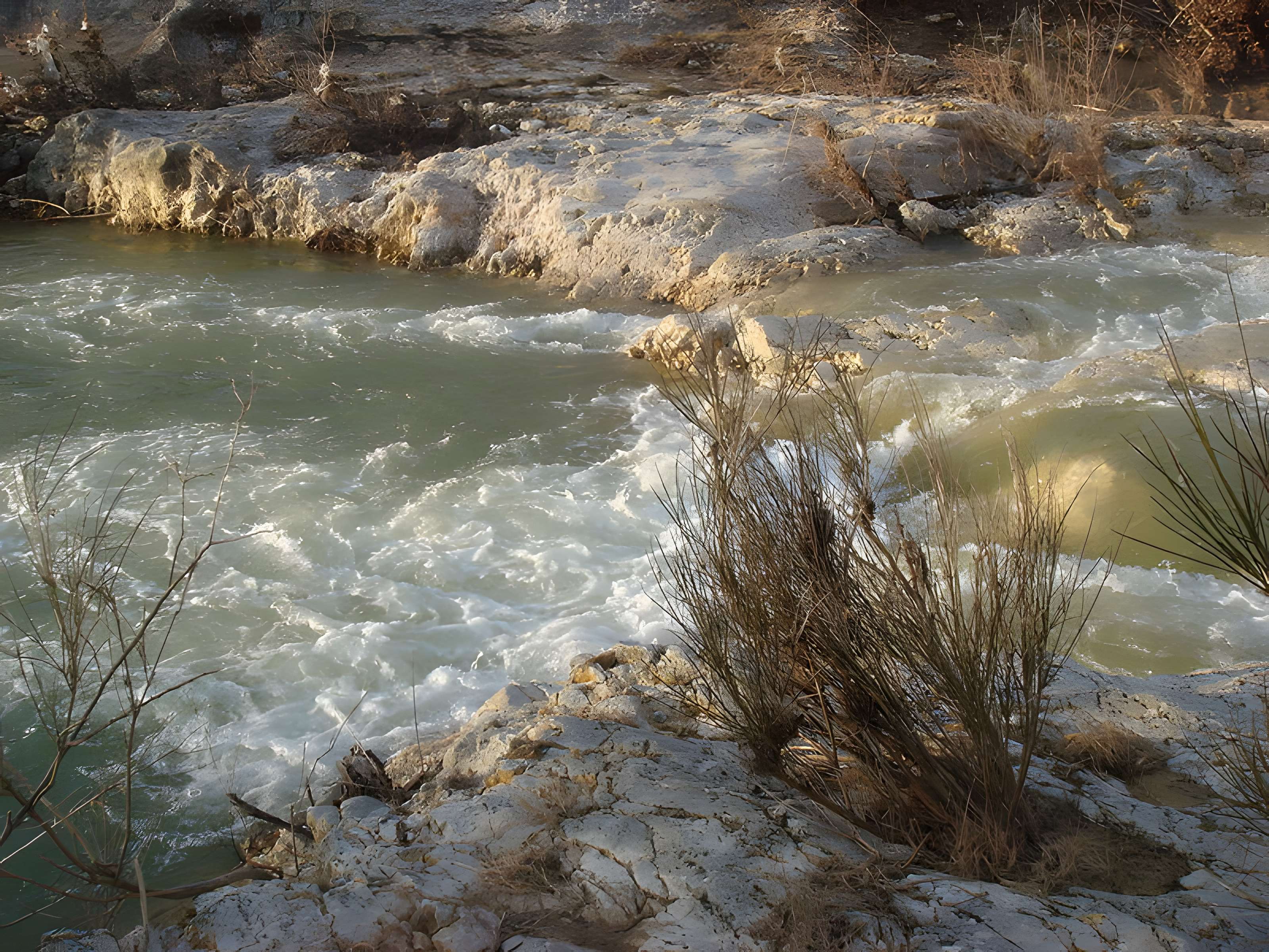 Pont Julien de Bonnieux