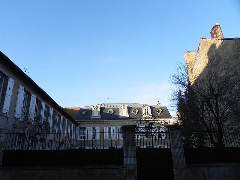 Photo de Maison, actuellement école