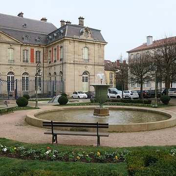 Huit fontaines