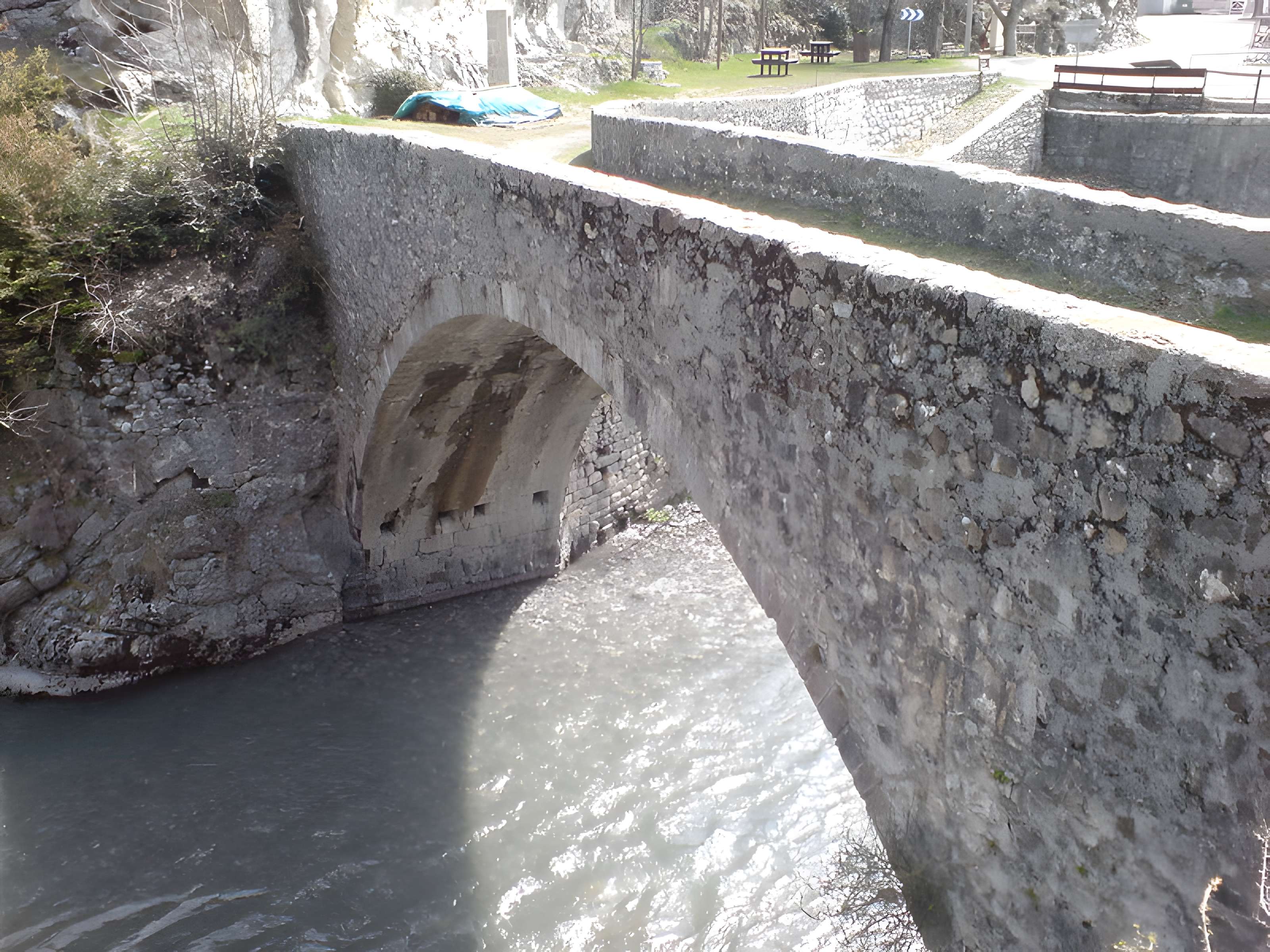 Pont Saint-Roch de Colmars