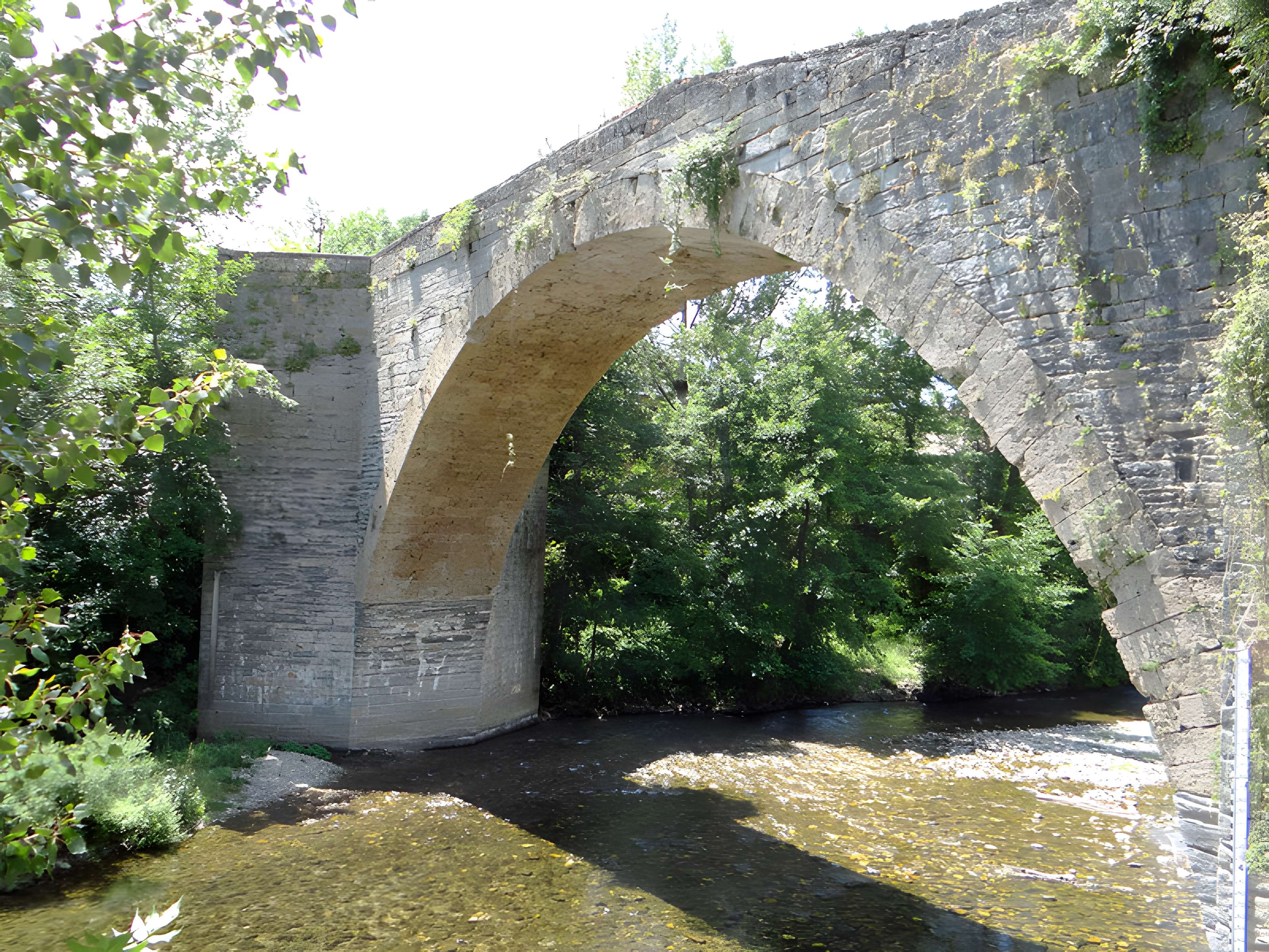 Pont sur la Dourbie de Nant