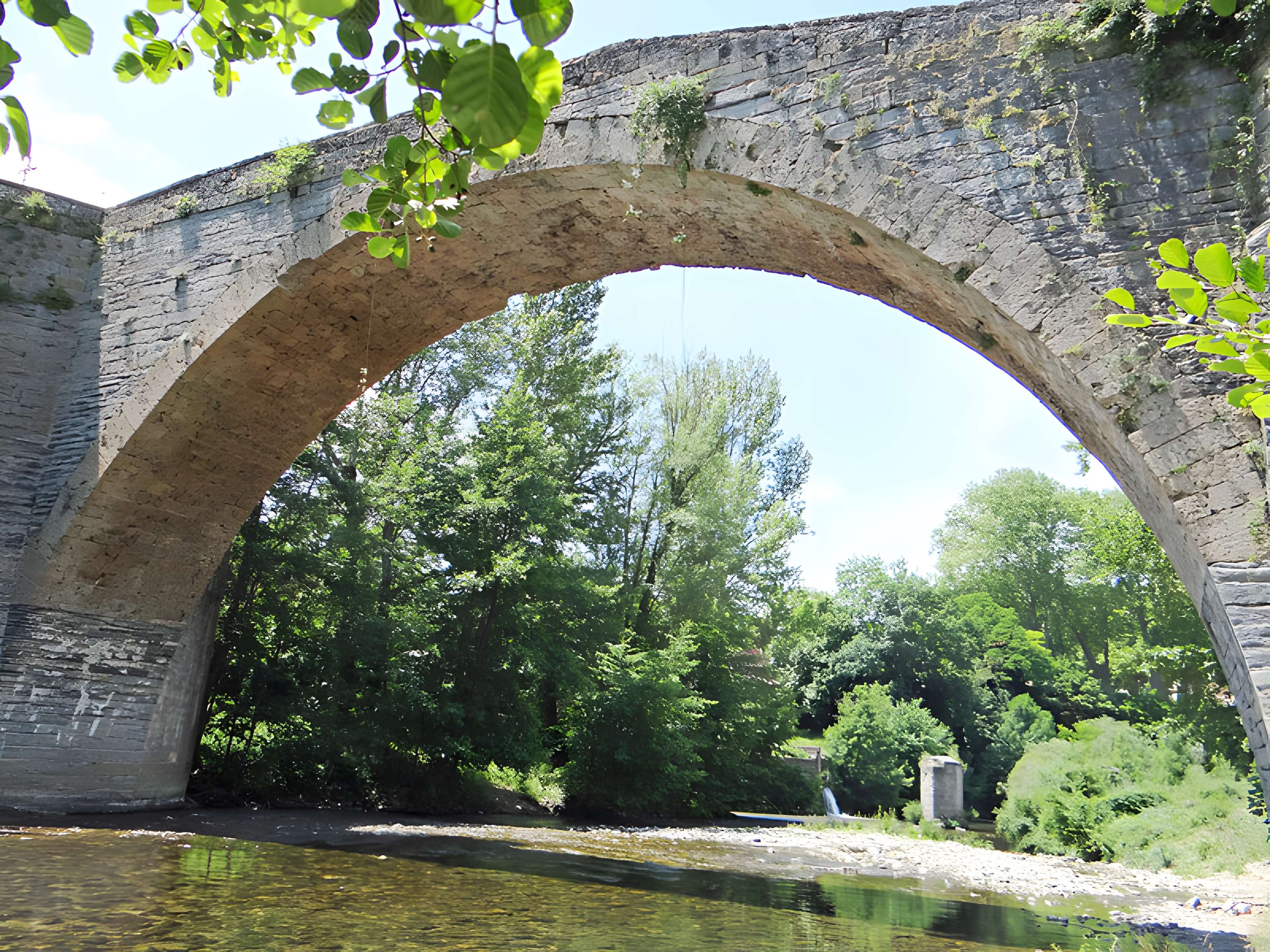 Pont sur la Dourbie de Nant
