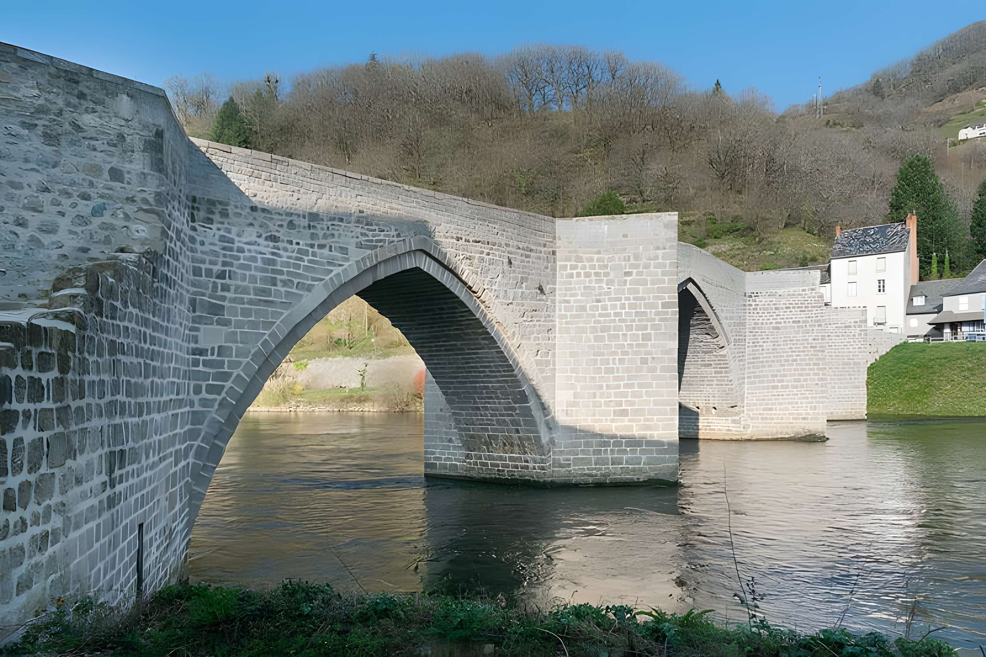Pont sur la Truyère d'Entraygues-sur-Truyère