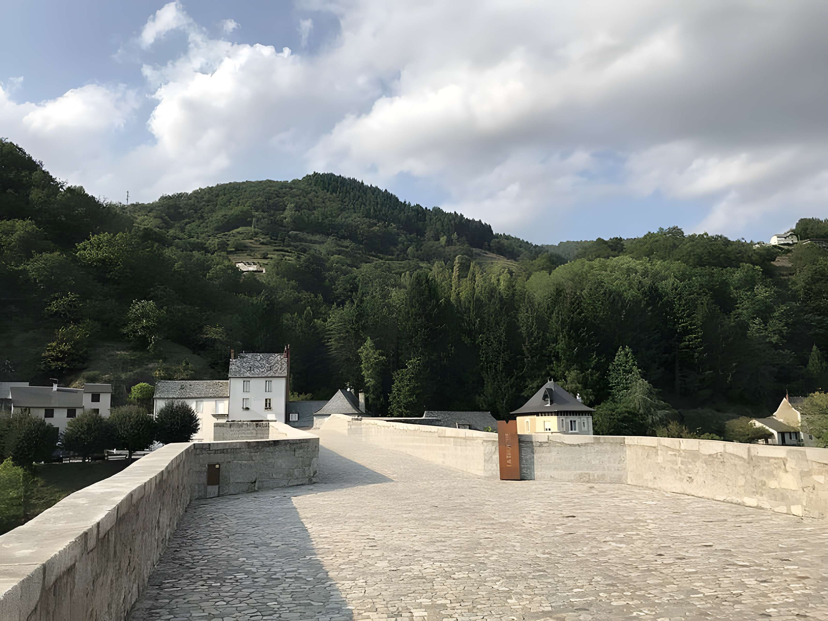 Pont sur la Truyère d'Entraygues-sur-Truyère