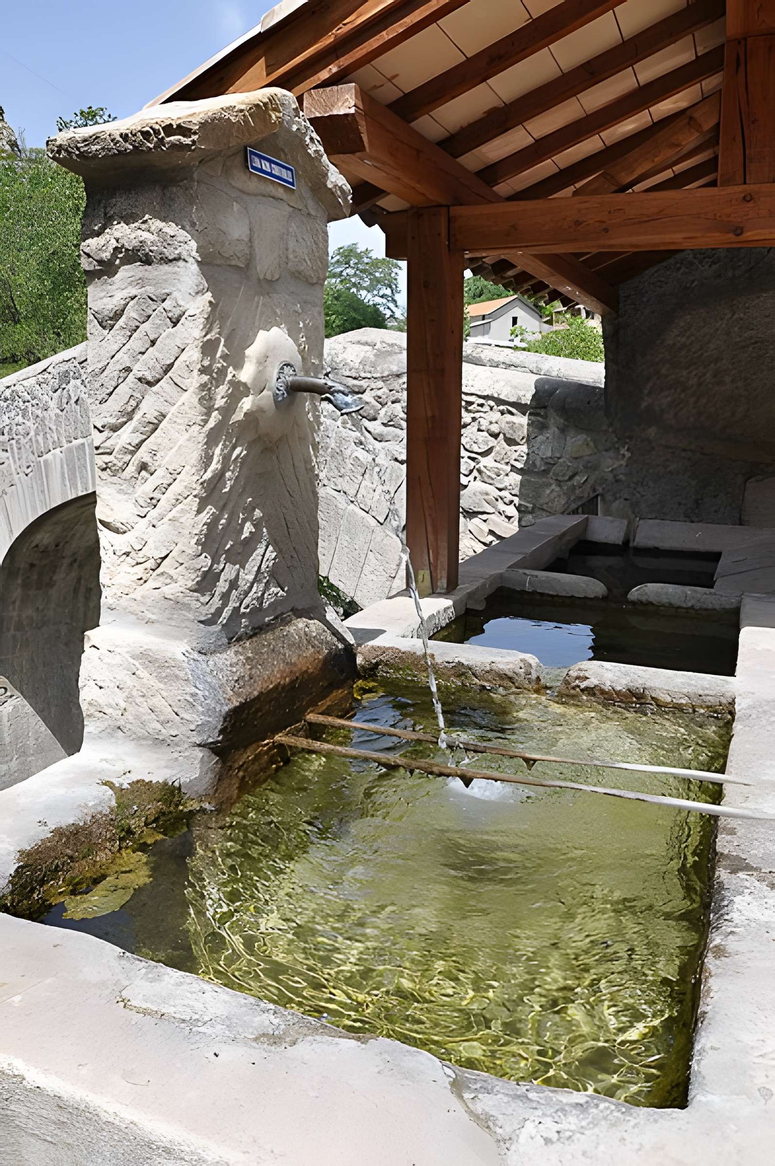 Pont sur la Vaire du Fugeret