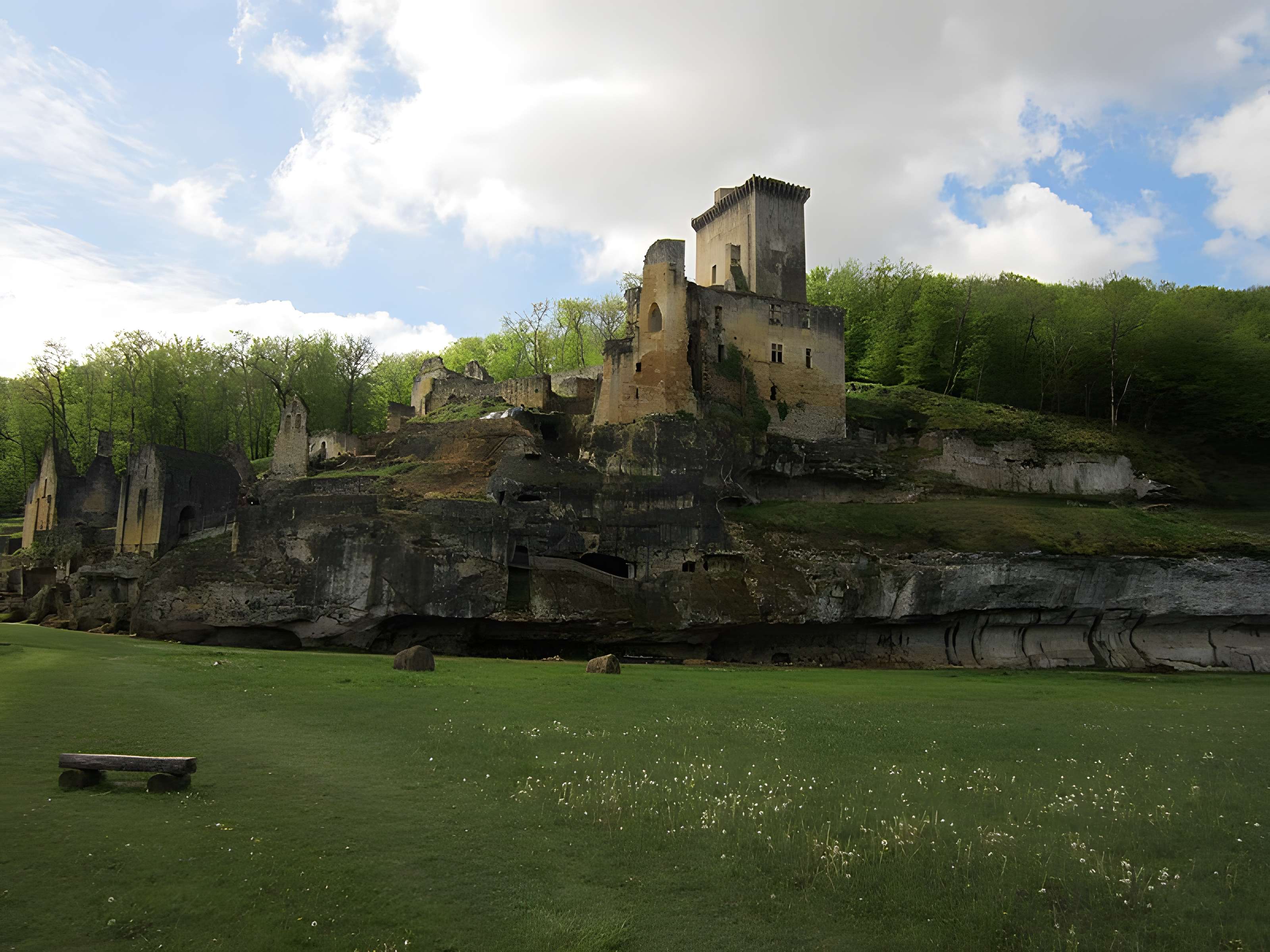 Château de Commarque