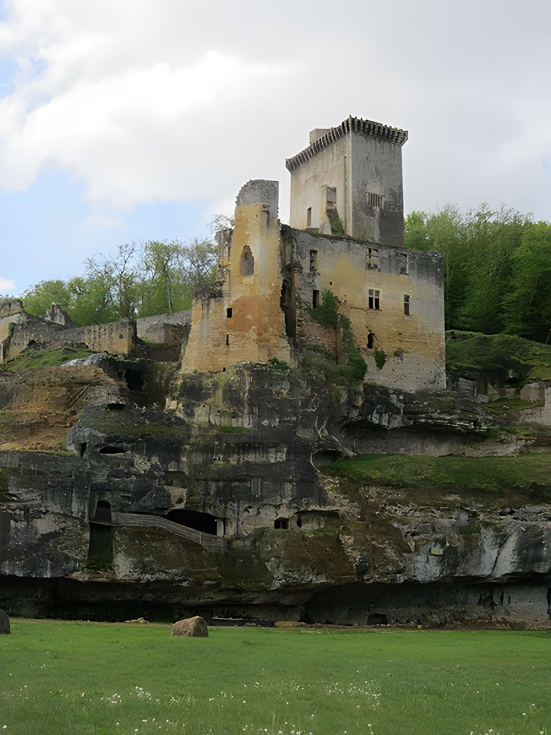 Château de Commarque