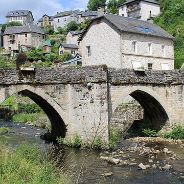 Pont sur la Vézère de Treignac