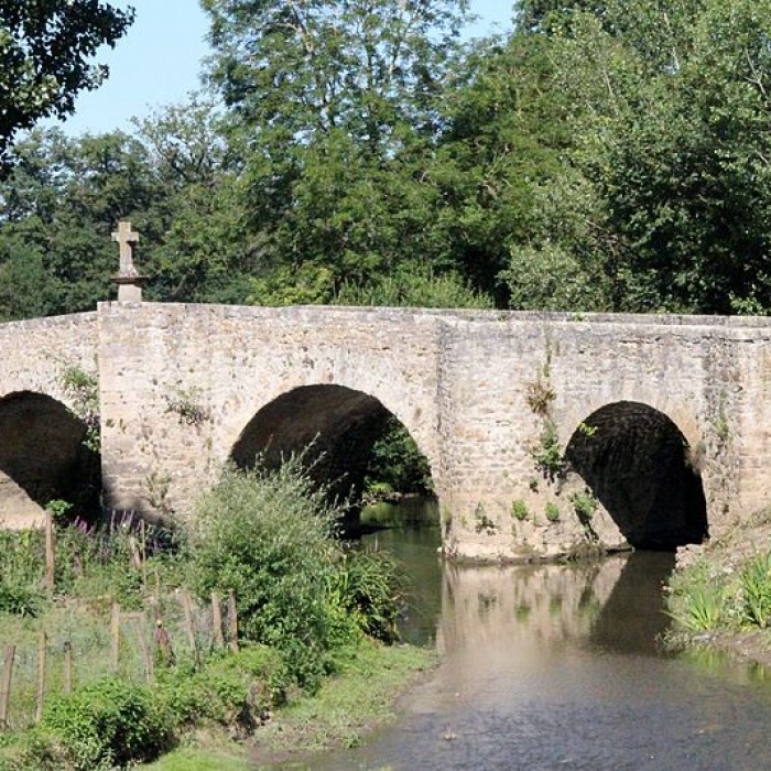 Photo de Pont sur lAveyron de Montrozier