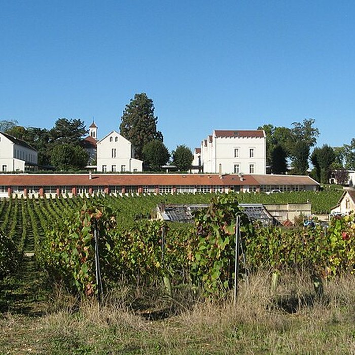 Photo de Ancien asile des aliénés, aujourdhui Centre Hospitalier Spécialisé de lYonne