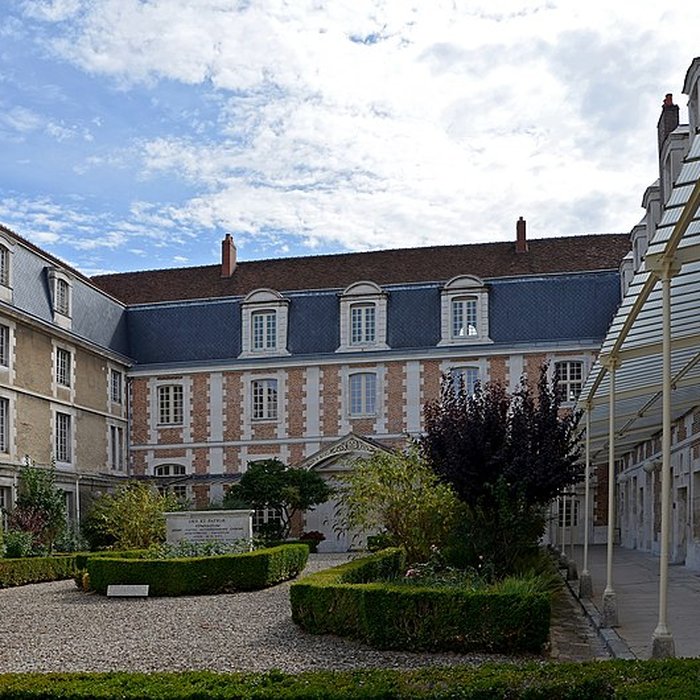 Photo de Lycée Jacques Amyot