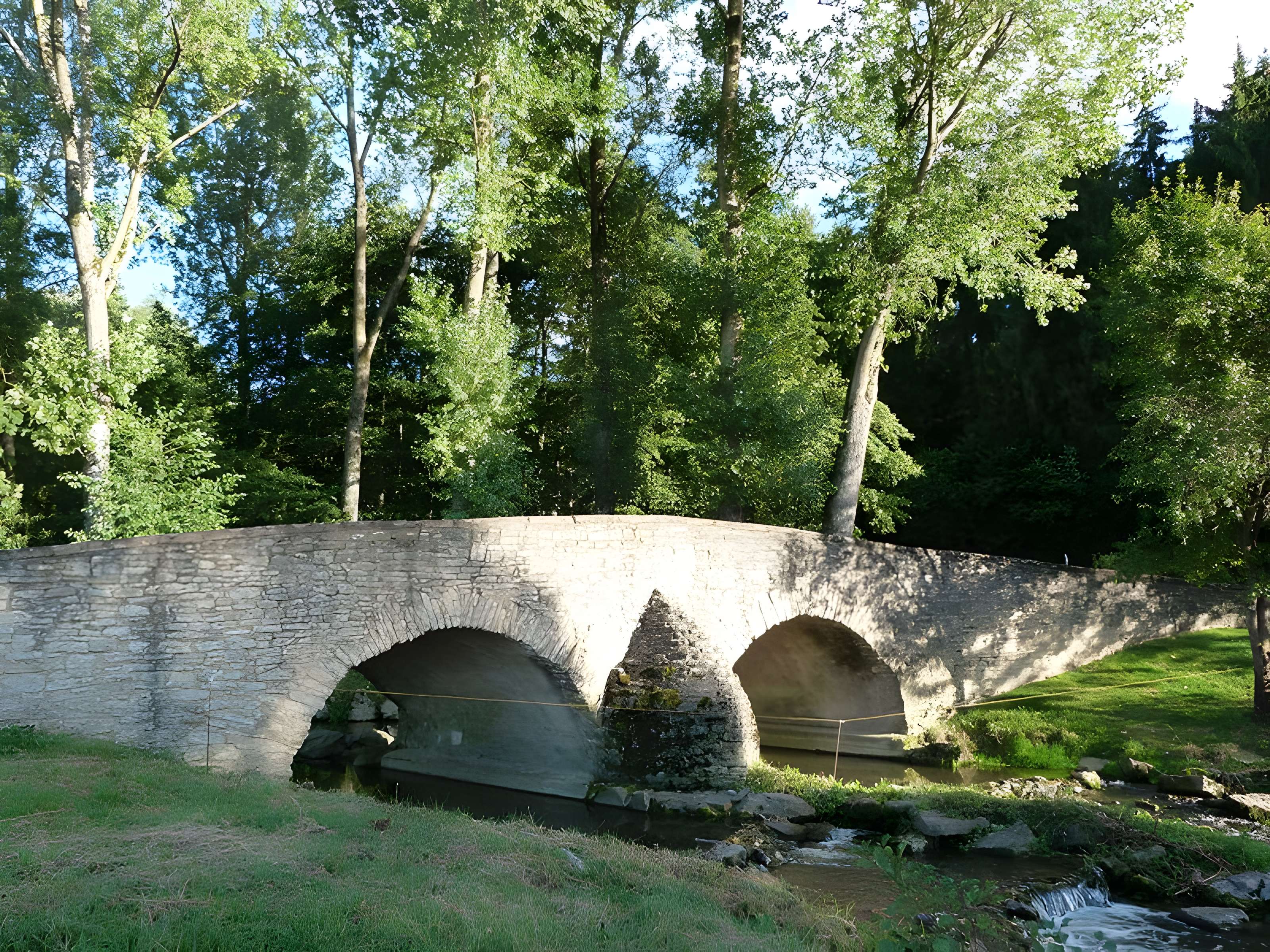 Pont sur l'Isch de Wolfskirchen 