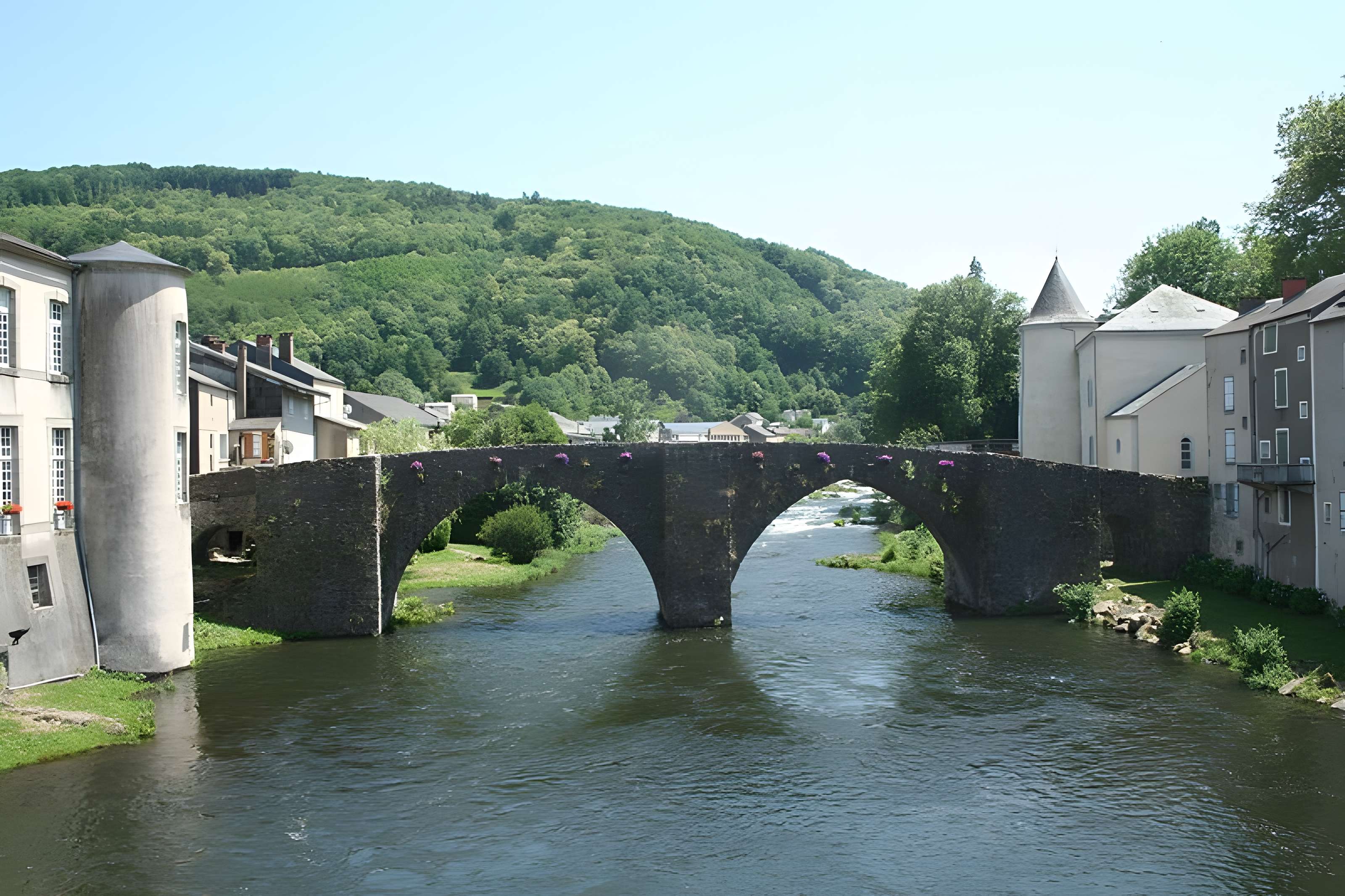 Pont vieux de Brassac 